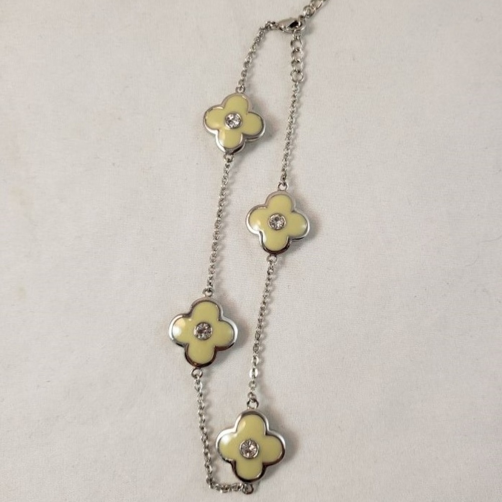 Lauren G Adams Ivory Enamel Flower Anklet